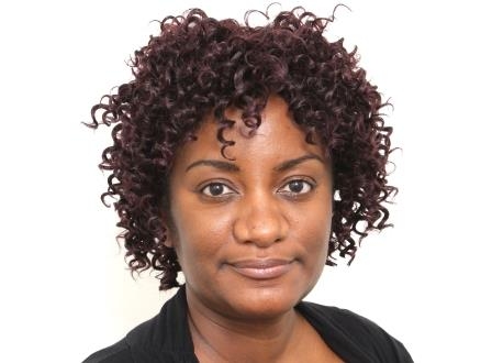 La boucle est bouclée: une femme produit de l'ACBF